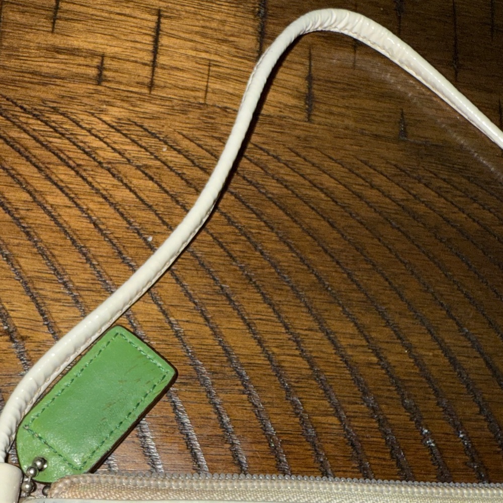 Coach Green and white Women's Wristlet - Picture 9 of 17